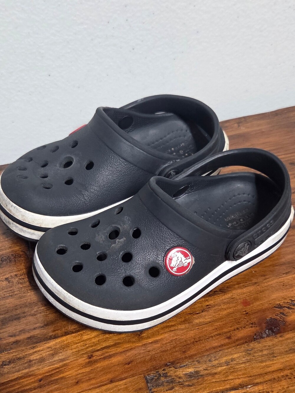 Kids Black Crocs Shoes with White Trim Size 8C